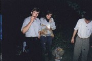 Следующие 3 фотки из Крылатского, в 97 году мы ездили туда и жгли костер всю ночь